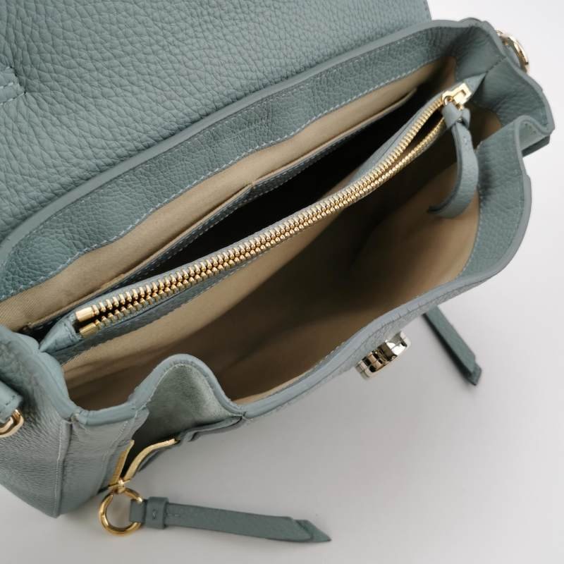 Chloe Faye 中號 牛皮鱷魚壓紋鏈條扣飾斜挎包單肩包-6