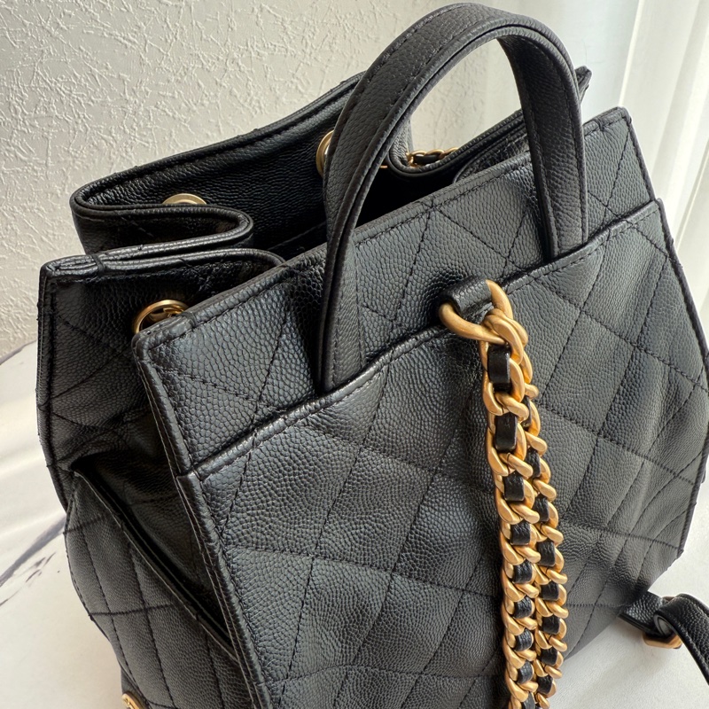 Chanel .黑色荔枝最新款 剛買沒多久 割愛-1