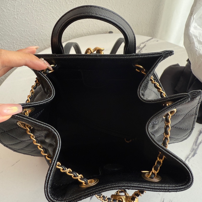 Chanel .黑色荔枝最新款 剛買沒多久 割愛-9