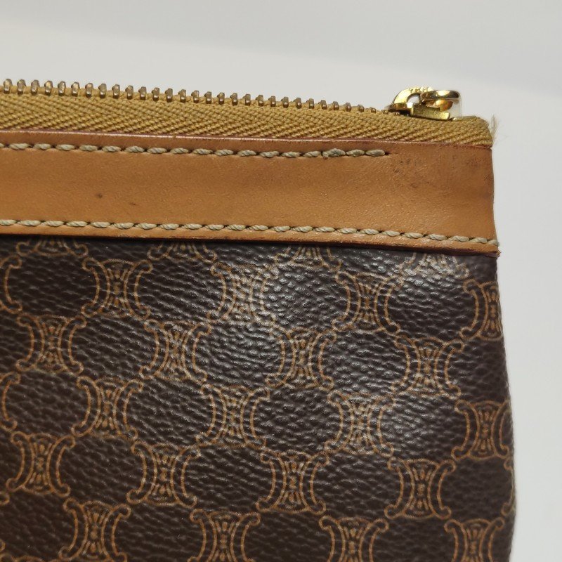 Celine 牛皮凱旋門老花手拿包-9