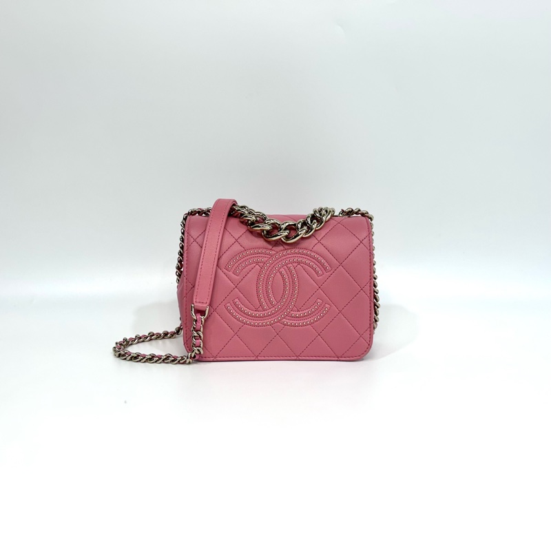 CHANEL粉色小羊皮鉚釘大雙C金鍊手提側背包AS1514-0