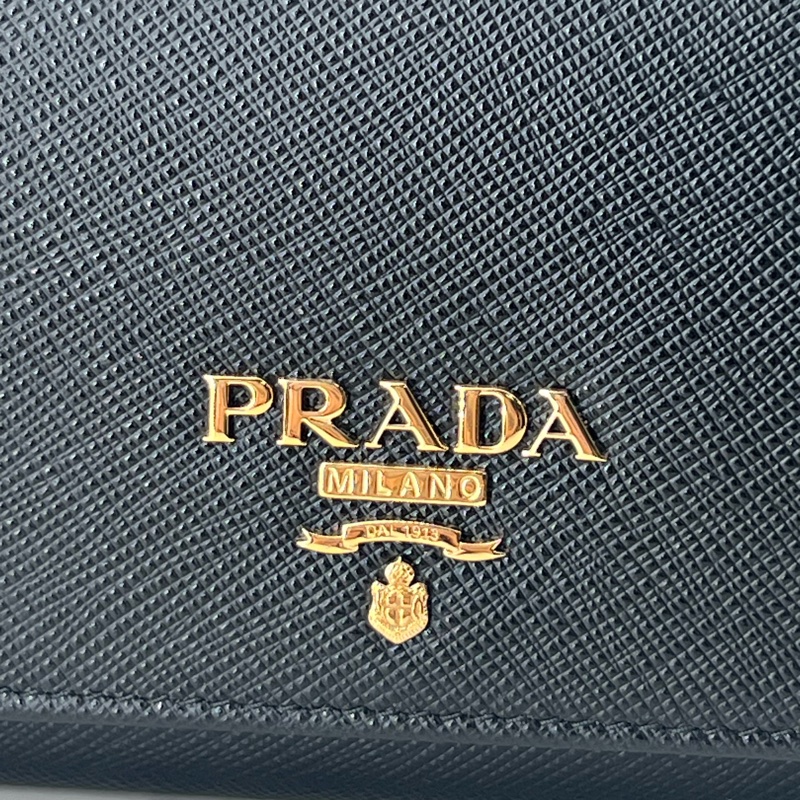 💗香緹國際精品💗 PRADA | 牛皮長夾 極新未使用-1