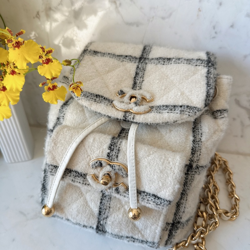 Chanel 22K黑白花呢毛呢格纹duma雙肩包後背包 晶片款-0