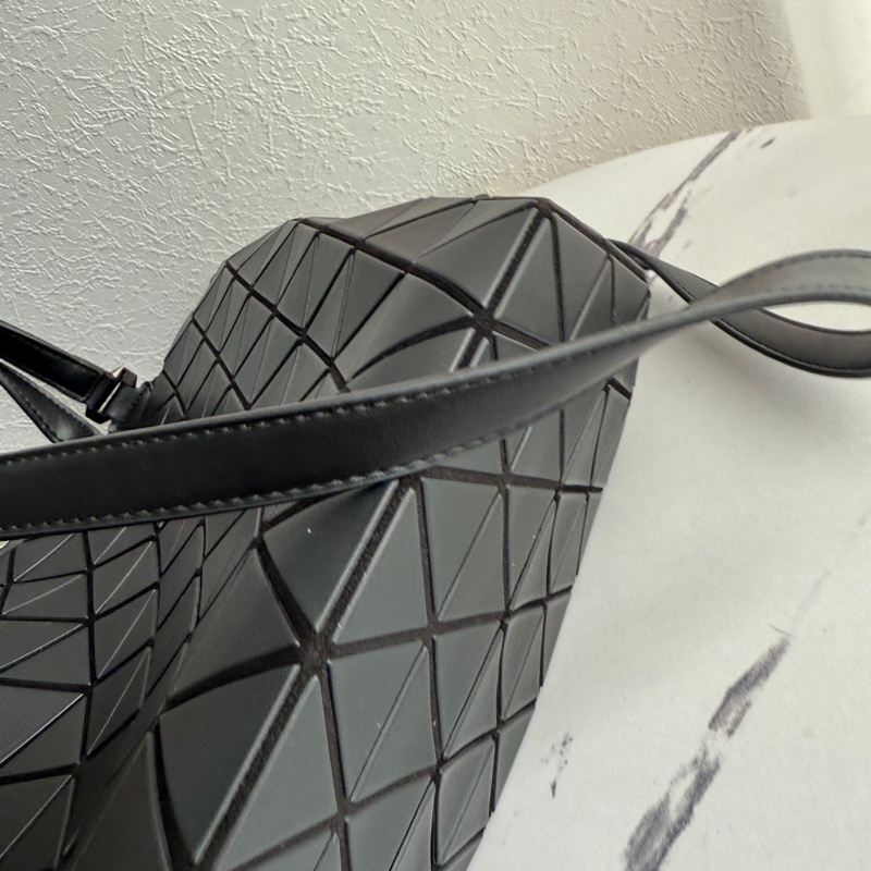 Baobao 三宅一生手提兩用包-13