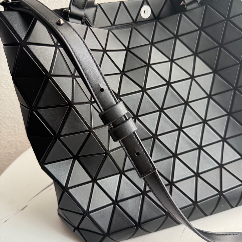 Baobao 三宅一生手提兩用包-16