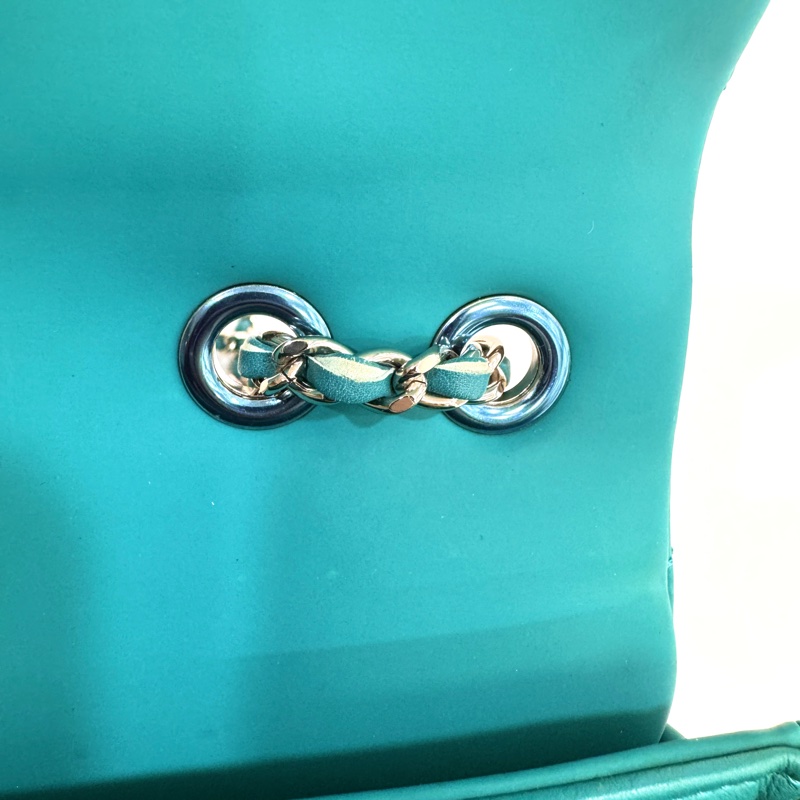 CHANEL土耳其藍銀釦橡膠拚印花尼龍布雙用口蓋包A93154-26