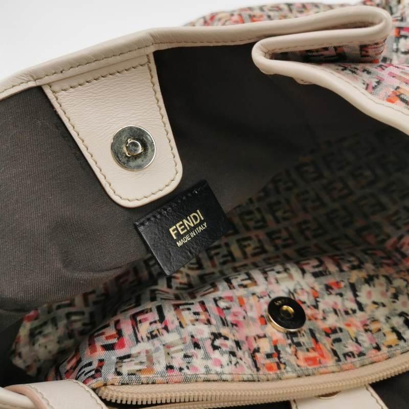 Fendi 牛皮帆布拼色雙F Logo吊墜單肩包-7