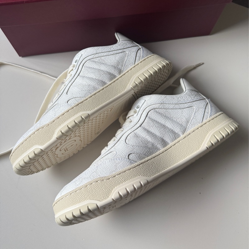 『全新』肖戰陳哲遠同款 Gucci小白鞋38.5-26