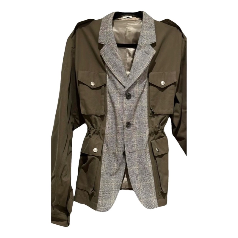 軍绿色拼灰色外套-0