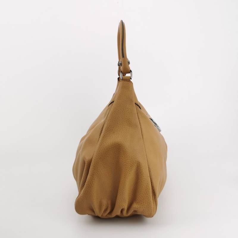 Gucci Abbey D-Ring牛皮純色D形圓環裝飾單肩包-3