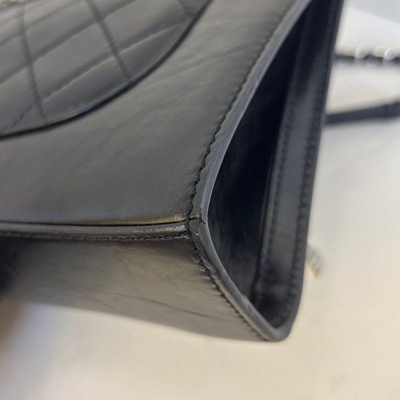 K870 Chanel 香奈兒 黑銀油蠟皮夾子包 25开開無卡-11