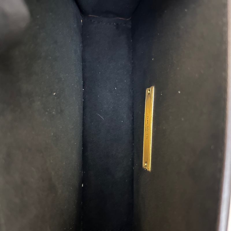 F378 lv 99新達芙妮 中號 銅牌 23年小票 好成色-4