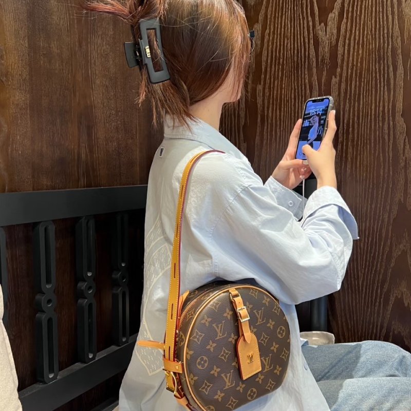 (全網最甜🤍)🏷LV．Boite Chapeau Souple 軟圓餅包 M45578-27