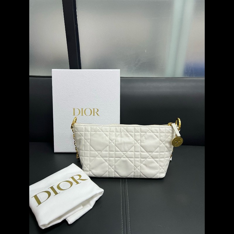Dior  hobo-0