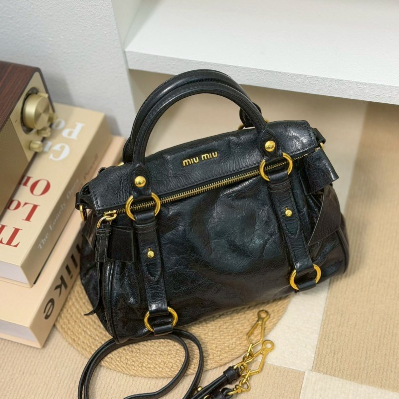 (稀有款式✨)🏷Miumiu．蝴蝶結機車包 油蠟皮 小號-0