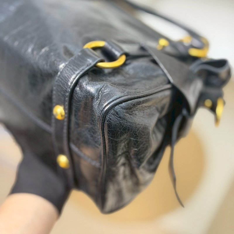 (稀有款式✨)🏷Miumiu．蝴蝶結機車包 油蠟皮 小號-5