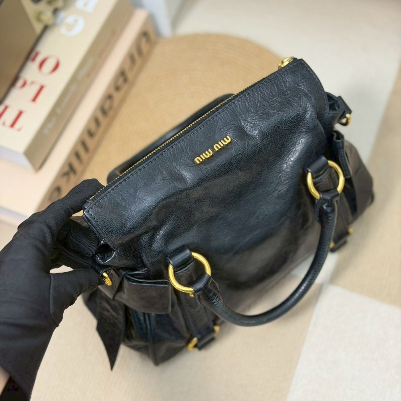 (稀有款式✨)🏷Miumiu．蝴蝶結機車包 油蠟皮 小號-9