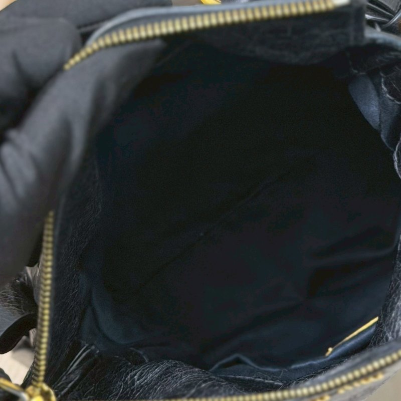 (稀有款式✨)🏷Miumiu．蝴蝶結機車包 油蠟皮 小號-18