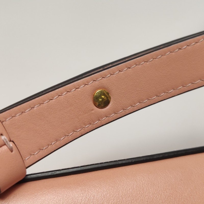 Chloe Chloe C迷你牛皮羊皮翻毛皮拼色字母C徽飾斜挎包單肩包-13