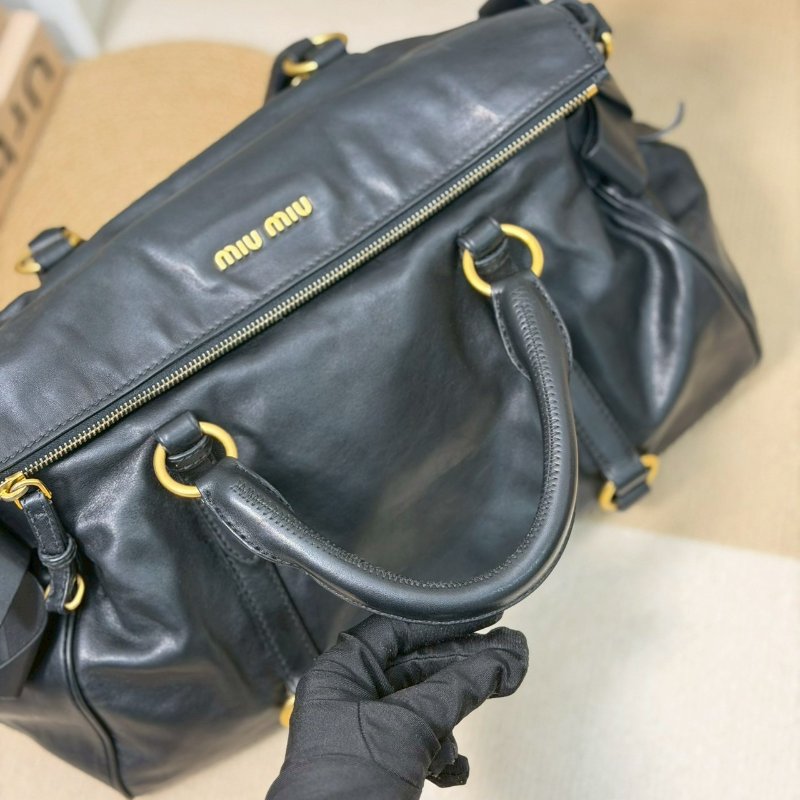 (稀有款式✨)🏷Miumiu．蝴蝶結機車包 光滑皮 大號-13