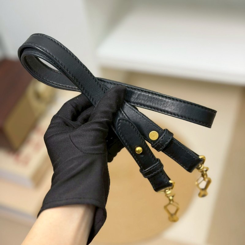 (稀有款式✨)🏷Miumiu．蝴蝶結機車包 光滑皮 大號-20