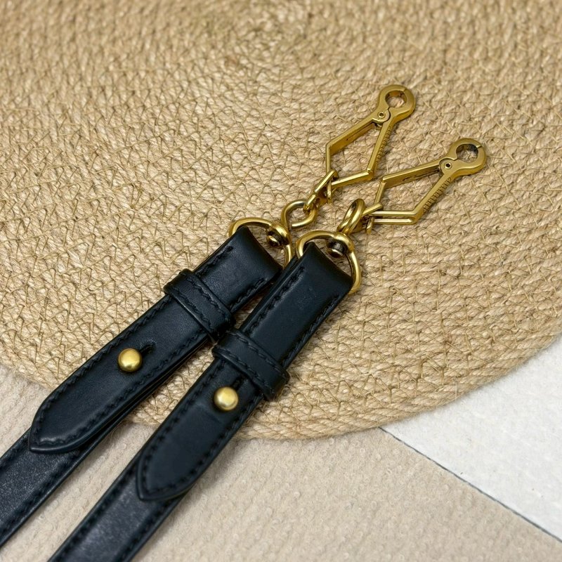 (稀有款式✨)🏷Miumiu．蝴蝶結機車包 光滑皮 大號-21