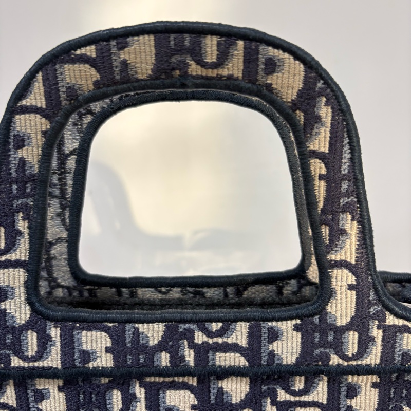 Dior mini book 刺繡手提包-4