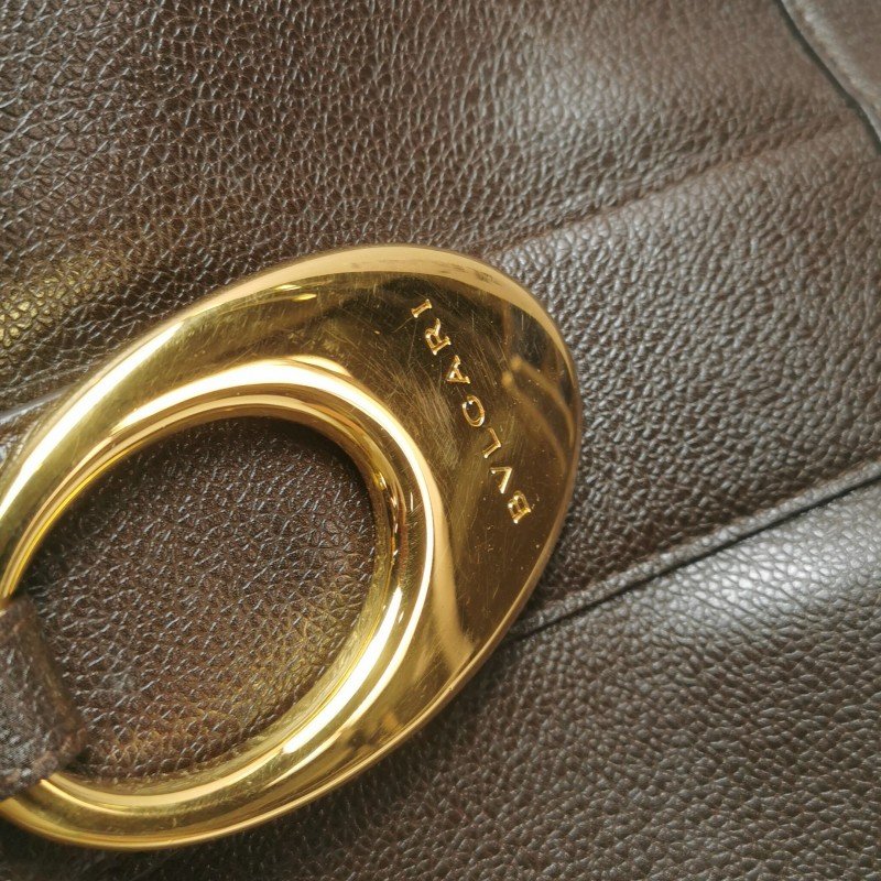 Bvlgari 牛皮純色字母Logo金屬徽標單肩包-13
