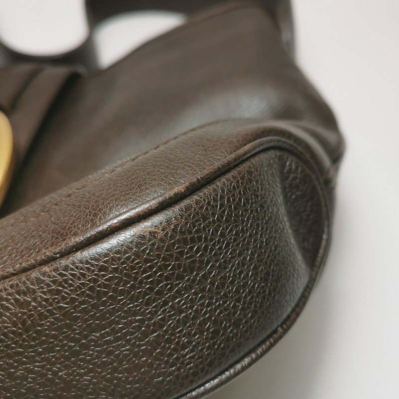 Bvlgari 牛皮純色字母Logo金屬徽標單肩包-18