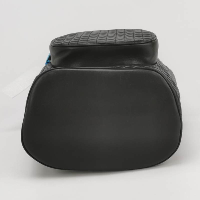 Celine C Charm牛皮純色方格拉鏈口袋抽繩C字吊飾雙肩包 9.8新-4