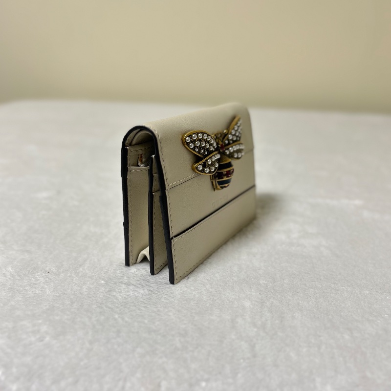 Gucci Queen Margaret 白色皮革卡夾錢包 蜜蜂造型的珍珠與水晶-2