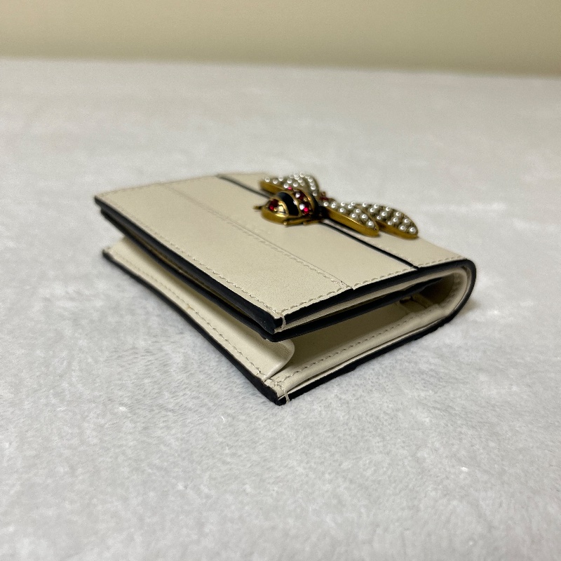 Gucci Queen Margaret 白色皮革卡夾錢包 蜜蜂造型的珍珠與水晶-13