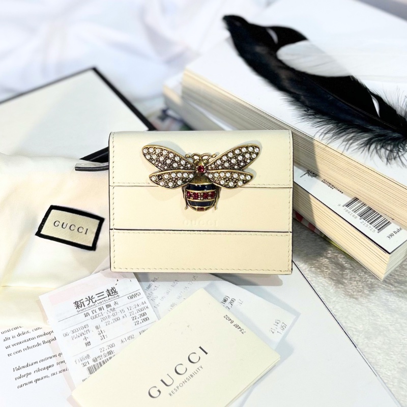 Gucci Queen Margaret 白色皮革卡夾錢包 蜜蜂造型的珍珠與水晶-0