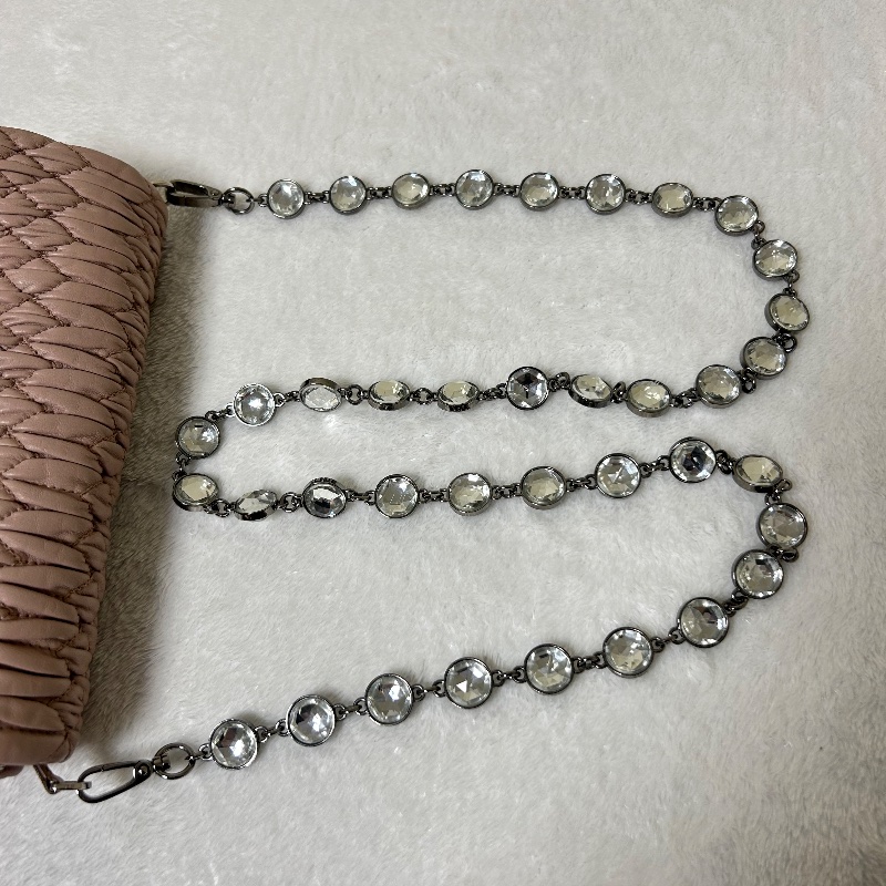 MIU MIU Crystal 皺摺皮革水晶鏈帶 肩背包-4