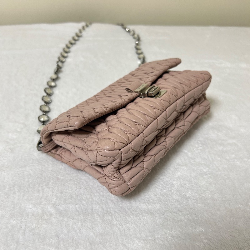 MIU MIU Crystal 皺摺皮革水晶鏈帶 肩背包-13