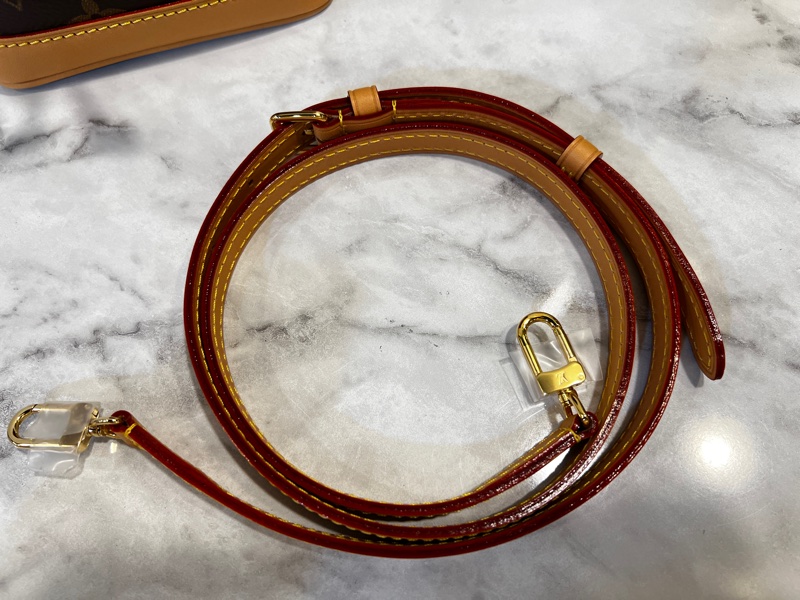 LV 原花金釦Mano Noe 水提斜背水桶包-17