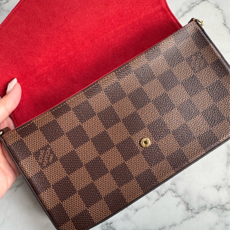 LV咖棋盤格三合一woc-28