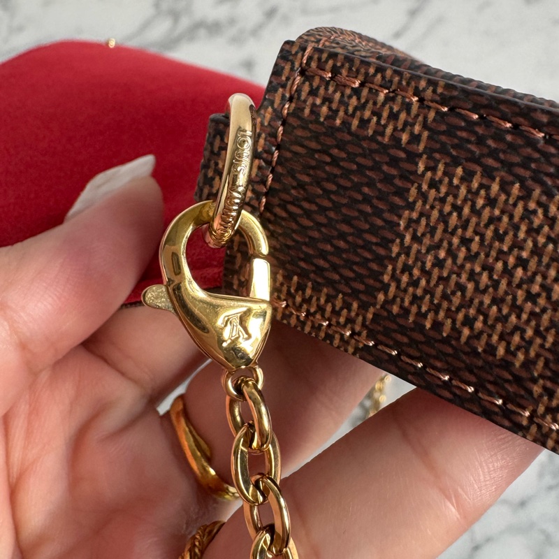 LV咖棋盤格三合一woc-29