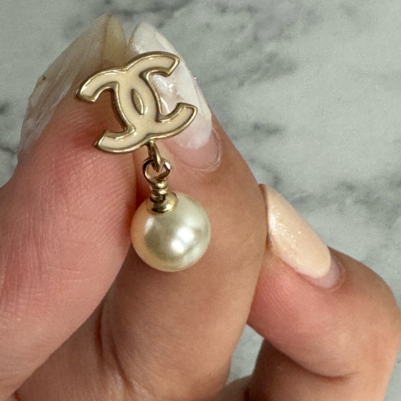 Chanel白雙C珍珠耳環-13