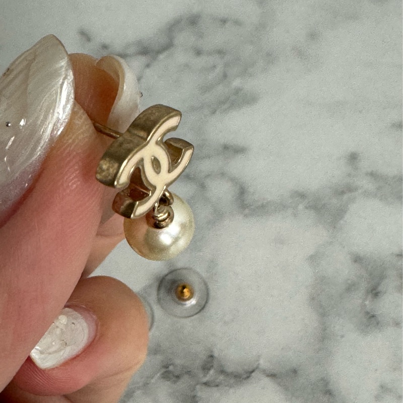 Chanel白雙C珍珠耳環-14