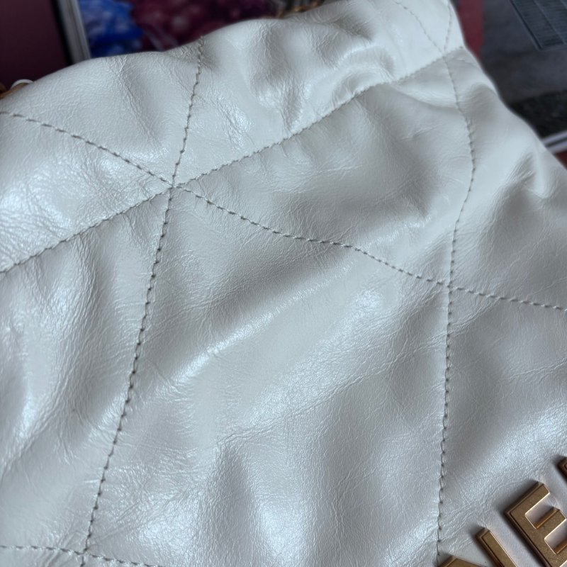 ::CHANEL:: AS3980 金LOGO 白色皮革手提包 斜背包 22 bag 迷你包-4