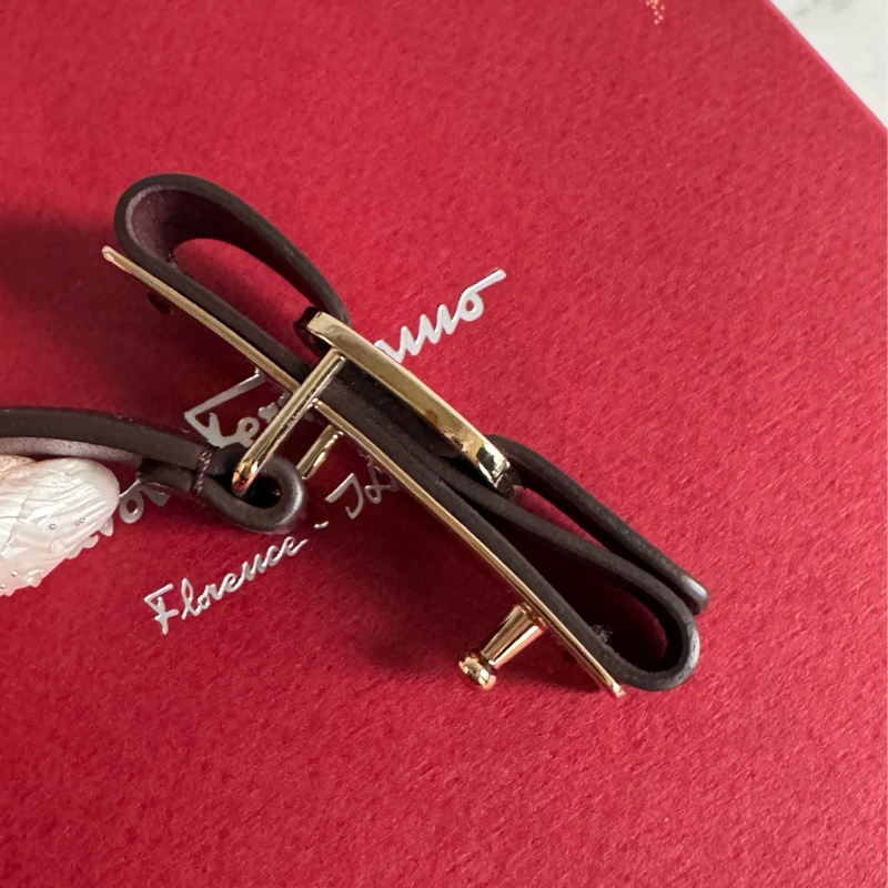 Ferragamo酒紅色金logo細腰帶  真的必買✨-6