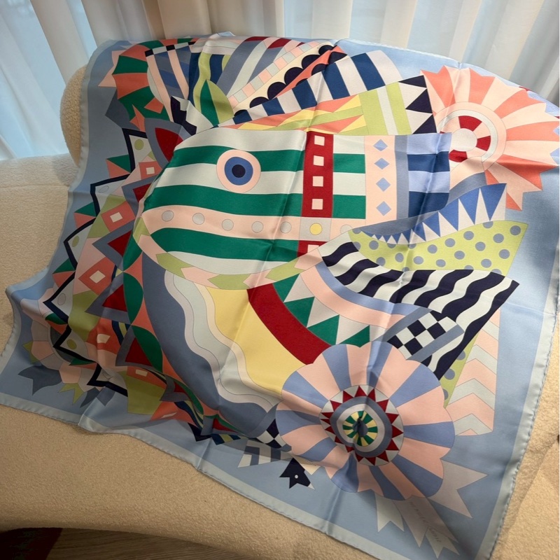 HERMES 藍色慶典駿馬絲巾 全新品-2