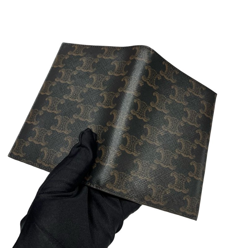 CELINE TRIOMPHE PASSPORT HOLDER-4
