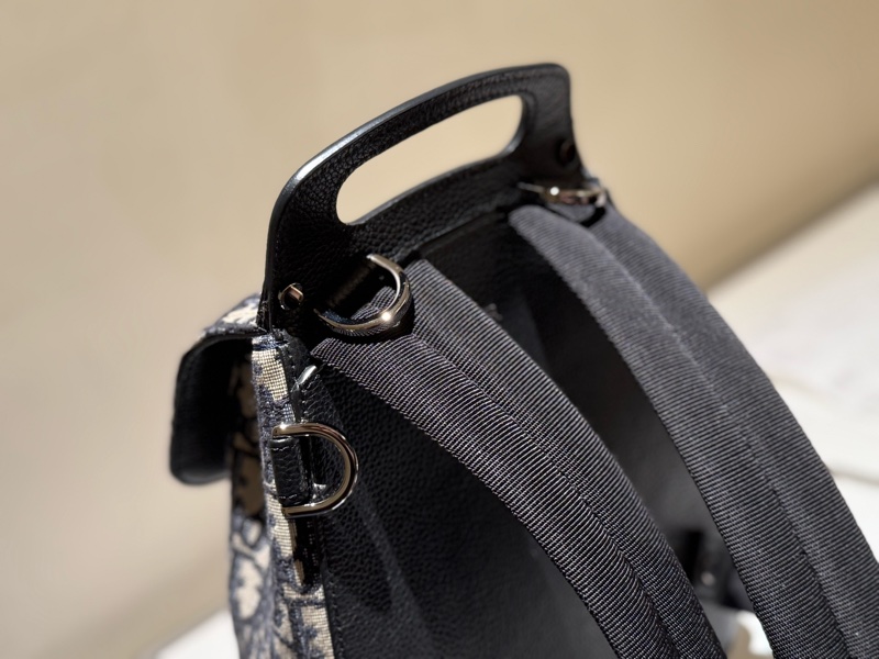 DIOR Saddle 老花後背包/ 男女皆適合-8