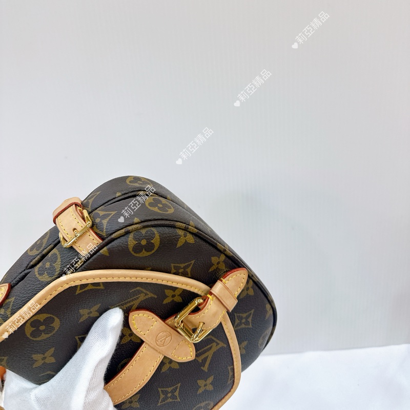 莉亞精品♡ LV 馬鞍包 二手美包-8