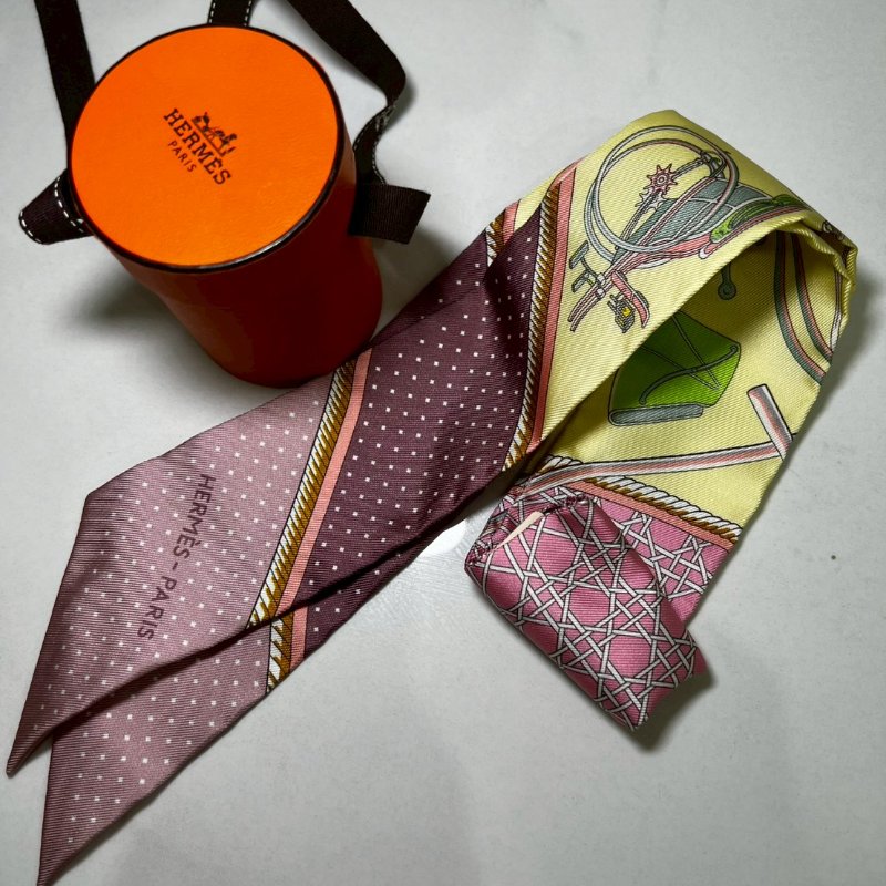 Hermès 愛馬仕 全新絲巾TWILLY 絕版(附購證)-2