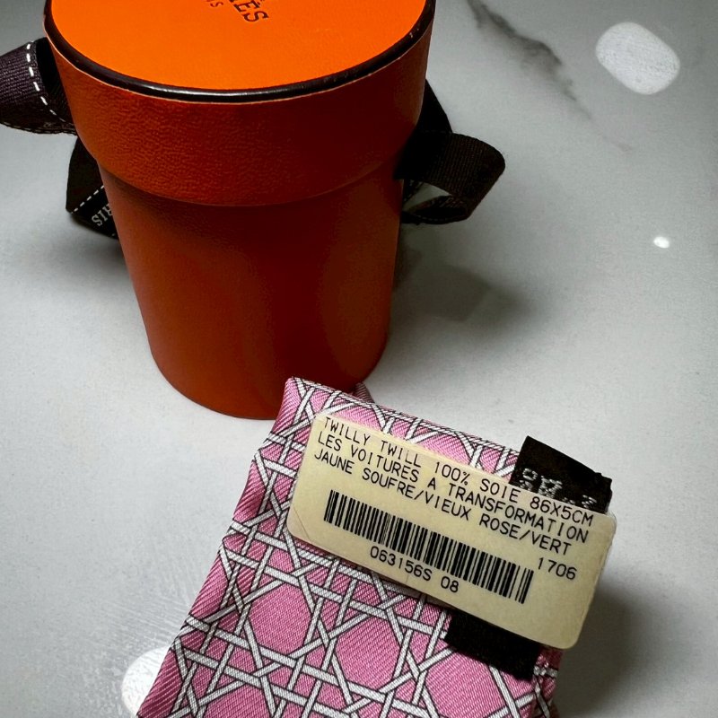 Hermès 愛馬仕 全新絲巾TWILLY 絕版(附購證)-3