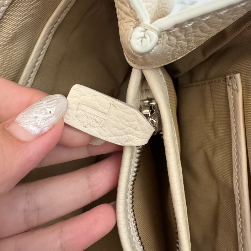 TOD’S米白手提托特包 價超甜✨-26