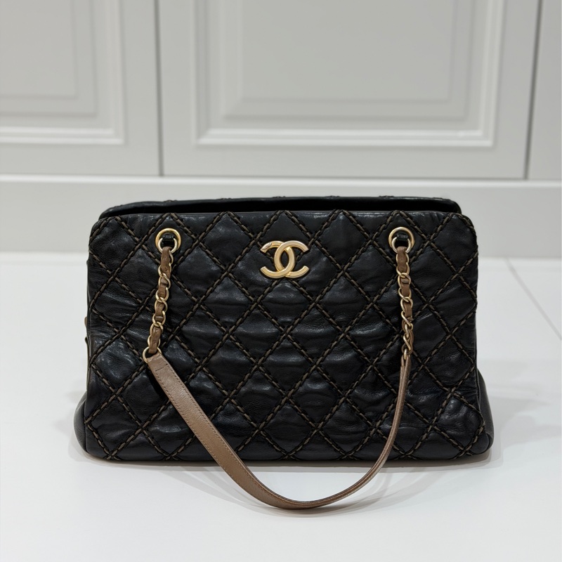CHANEL 香奈兒 黑金 菱格 牛皮 托特包 手提包 肩背包 側背包-1